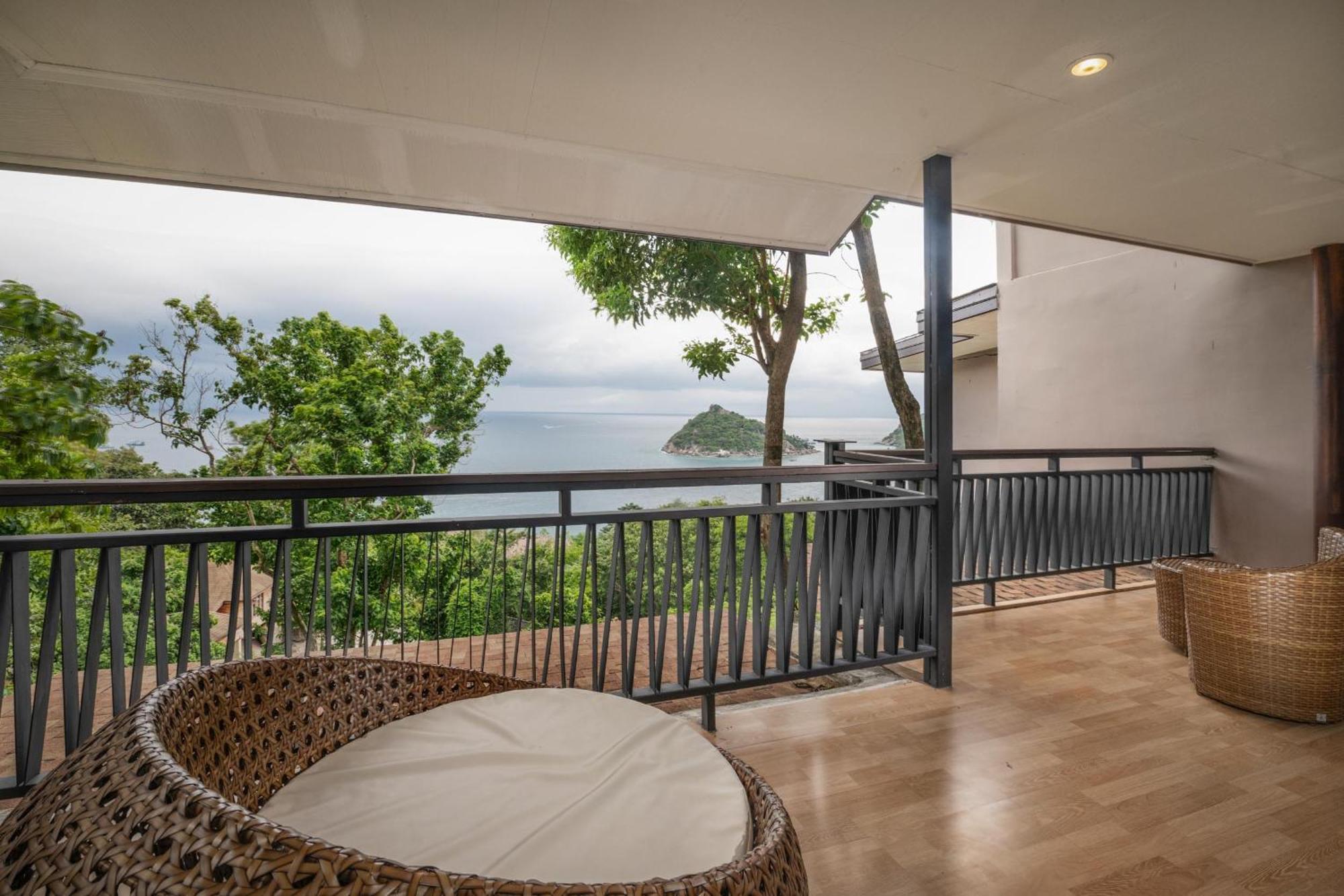 Dusit Buncha Koh Tao By Riya Group Hotel Exterior photo